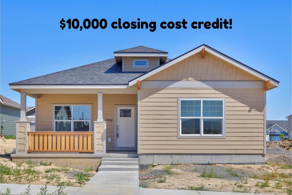 Photo of 2932 Travis Avenue, Helena, MT 59601 (MLS # 30076140)