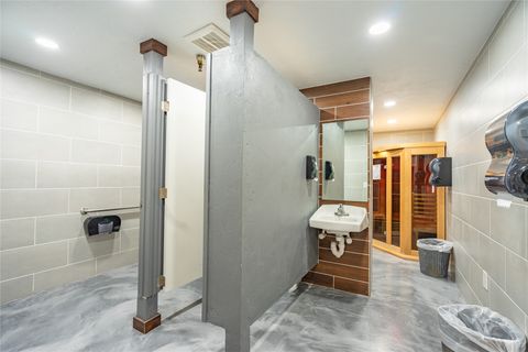 Tiny photo for 300 1st Avenue W, Kalispell, MT 59901 (MLS # 30066628)