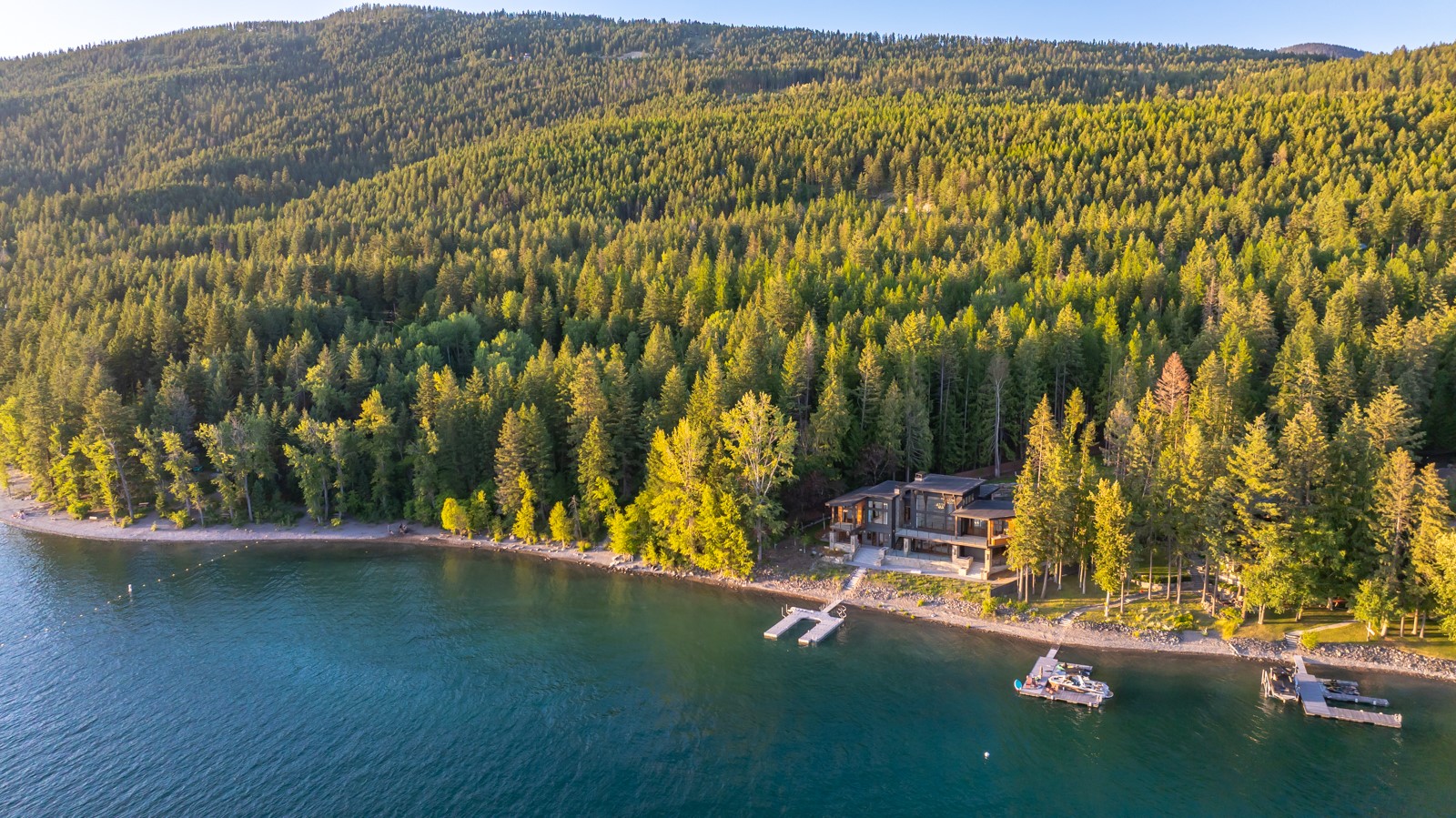 36 E Lakeshore Court