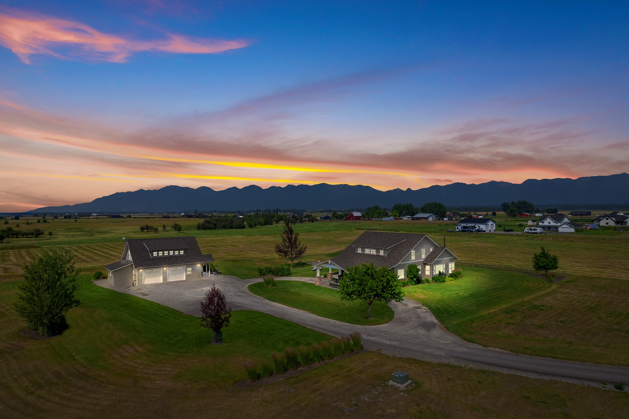 1221 Majestic View Lane