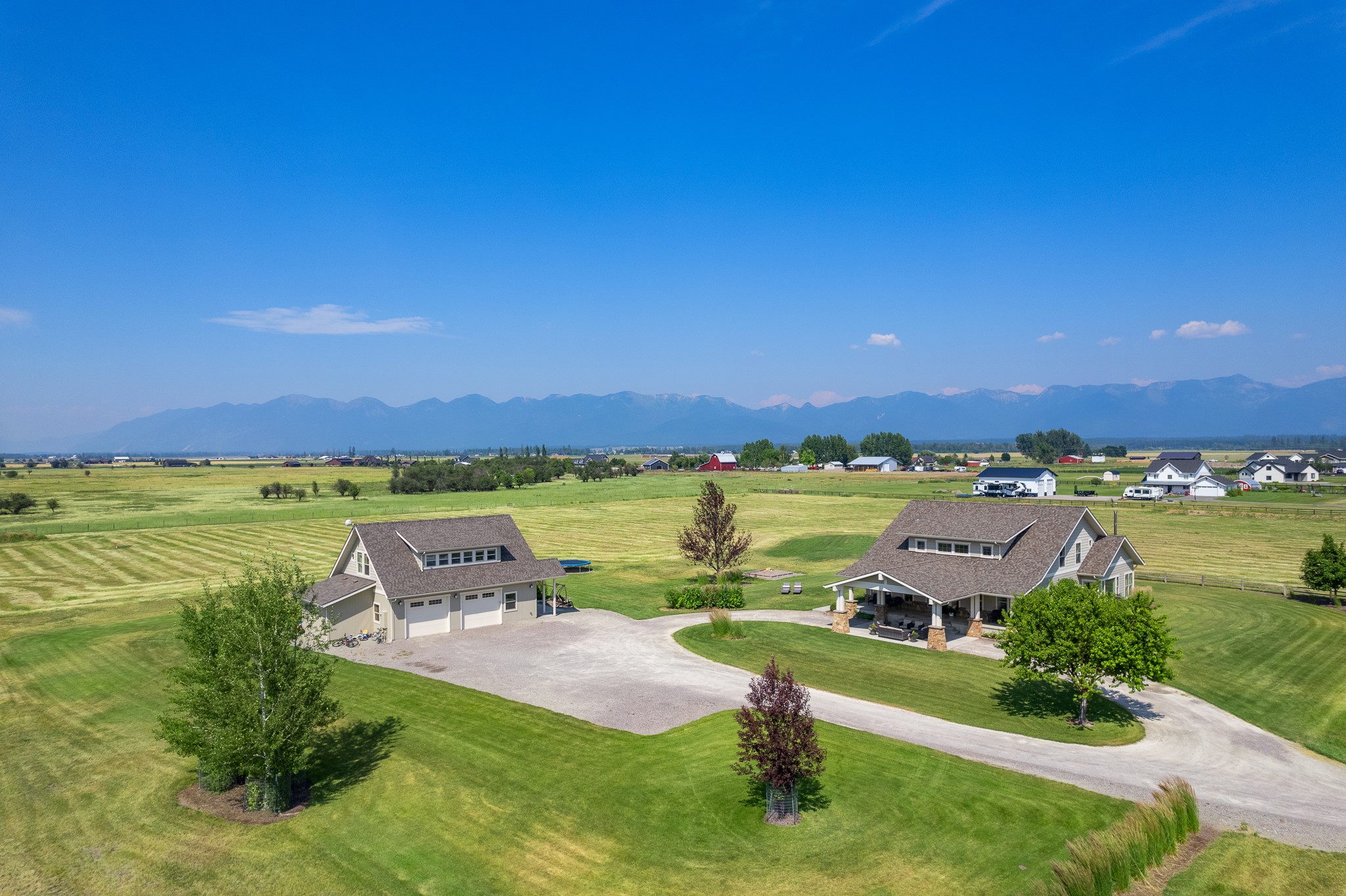 1221 Majestic View Lane