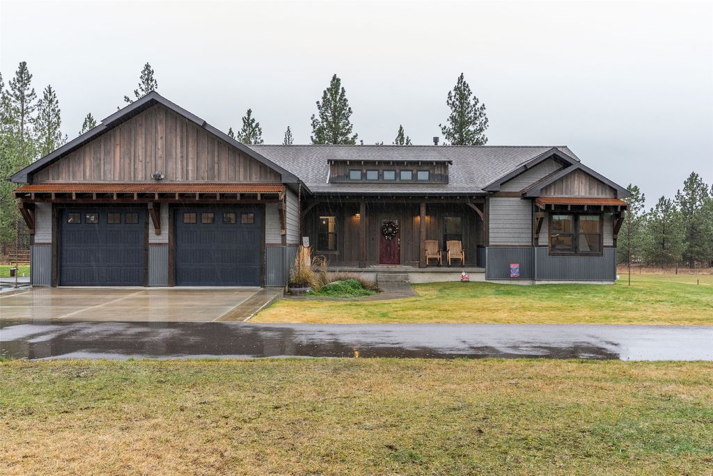 Photo of 18930 Harbrook Lane, Missoula, MT 59808 (MLS # 30062063)