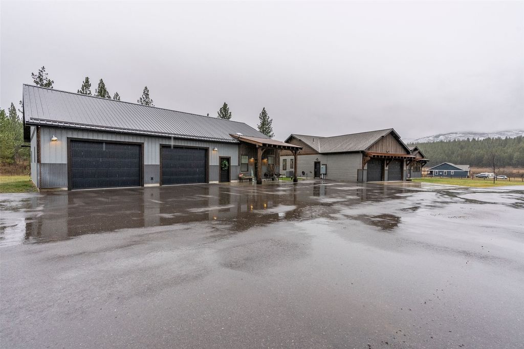 Photo of 18930 Harbrook Lane, Missoula, MT 59808 (MLS # 30062063)