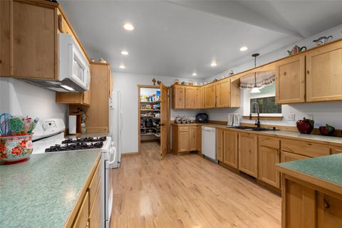 Tiny photo for 13033 Trinkus Lane, Bigfork, MT 59911 (MLS # 30069352)