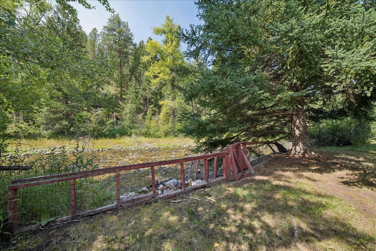 12 Cascade Avenue - Photo 4