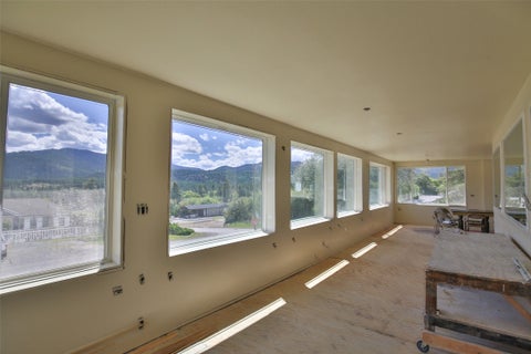 Tiny photo for 306 Gallatin Street N, Thompson Falls, MT 59873 (MLS # 30073016)
