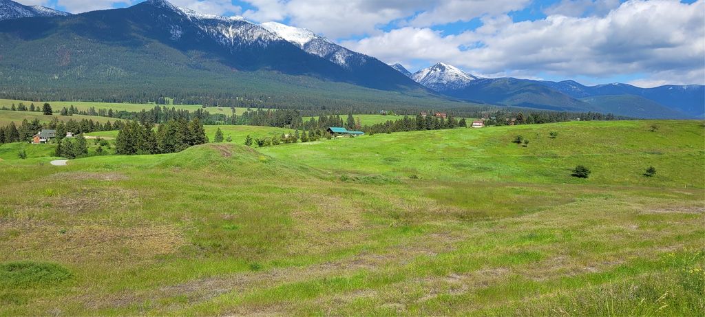 Photo of 89 Grassy Loop, Eureka, MT 59917 (MLS # 30065064)