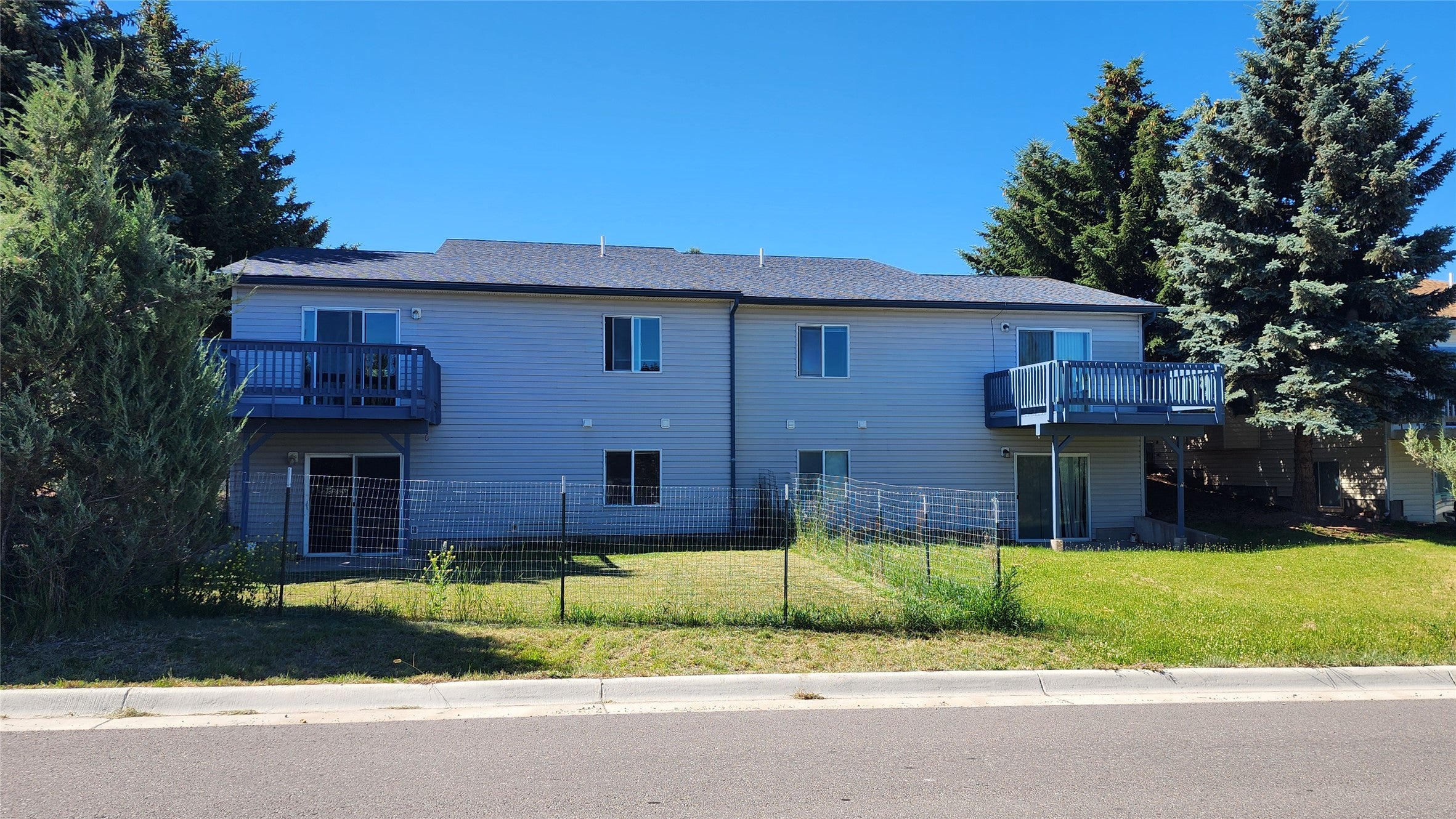 4 & 6 A Avenue A&B
