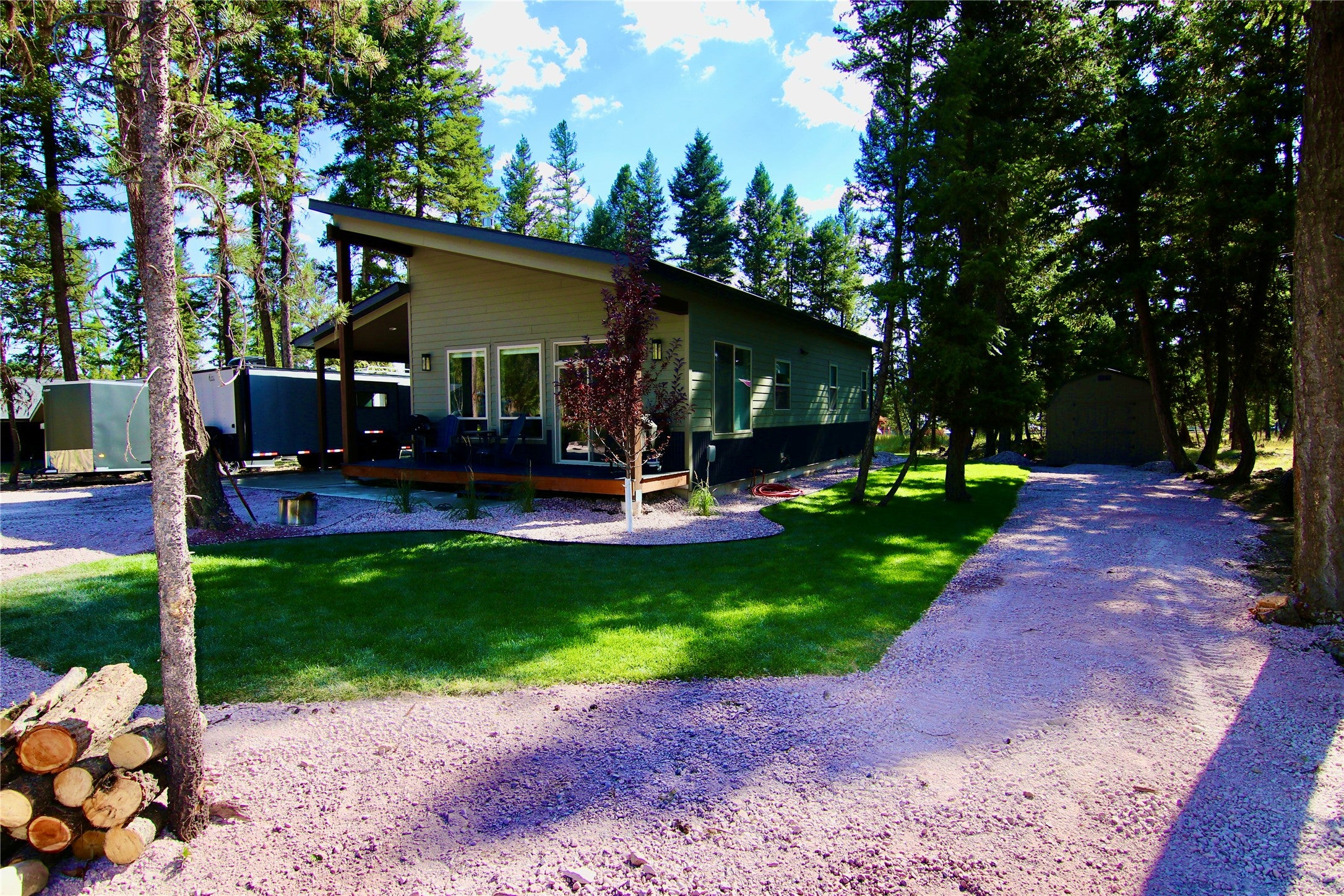 216 Silvertip Trail