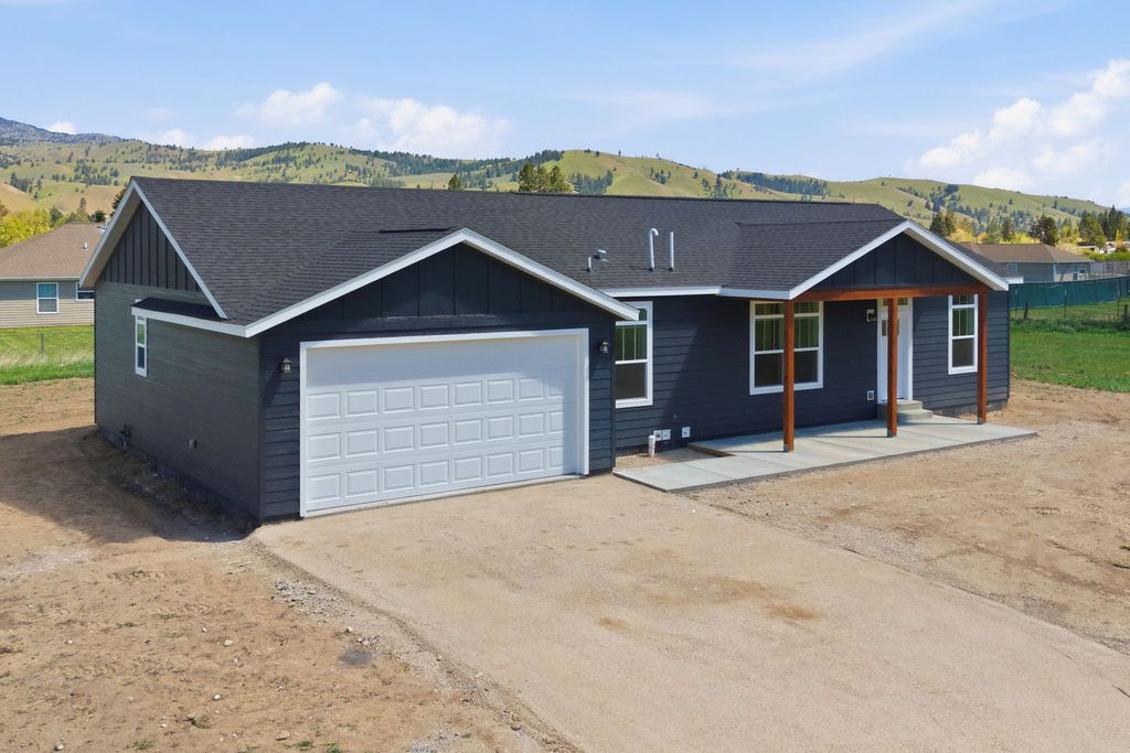 Photo of 131 Nicholson Way, Darby, MT 59829 (MLS # 30070783)