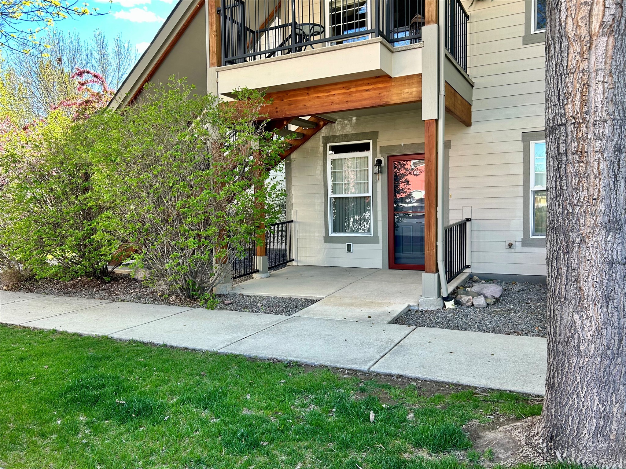 2905 O'Shaughnesy Street