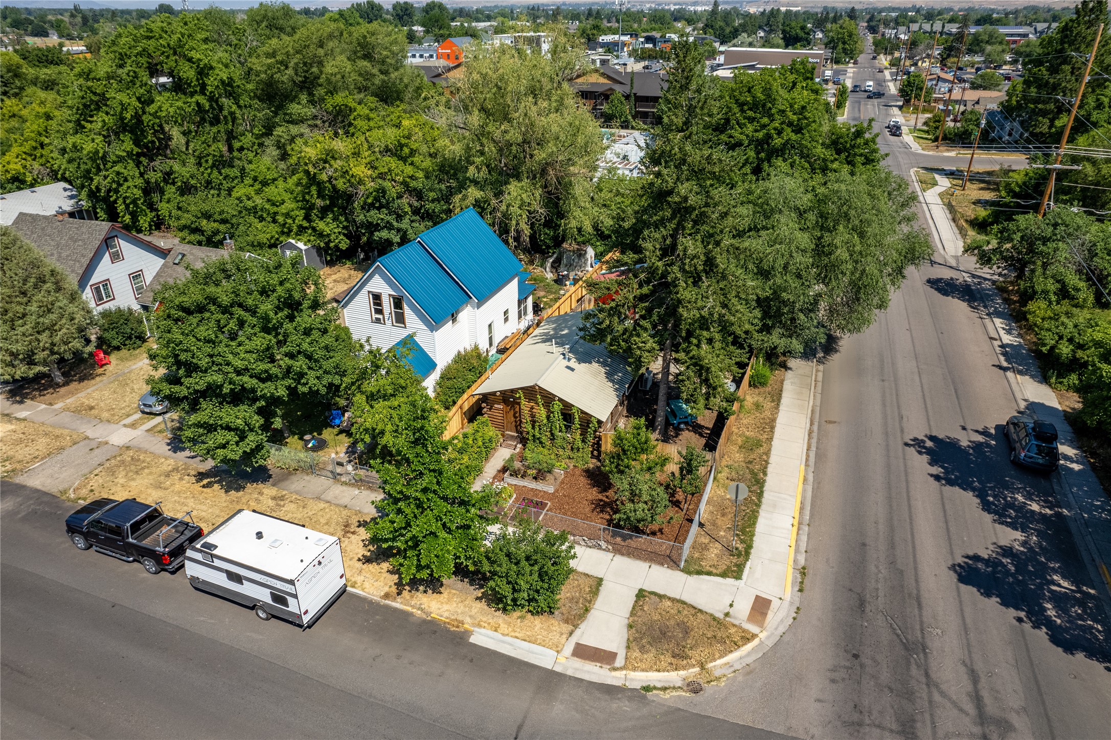 Missoula, Montana 59801, United States, 1 Bedroom Bedrooms, ,1 BathroomBathrooms,Residential,Pending,50941