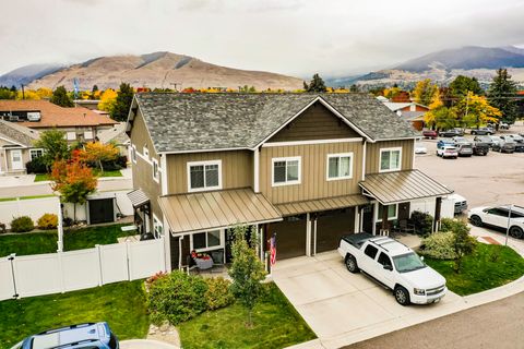 Photo of 1390 Marlin Lane #B, Missoula, MT 59804 (MLS # 30060004)