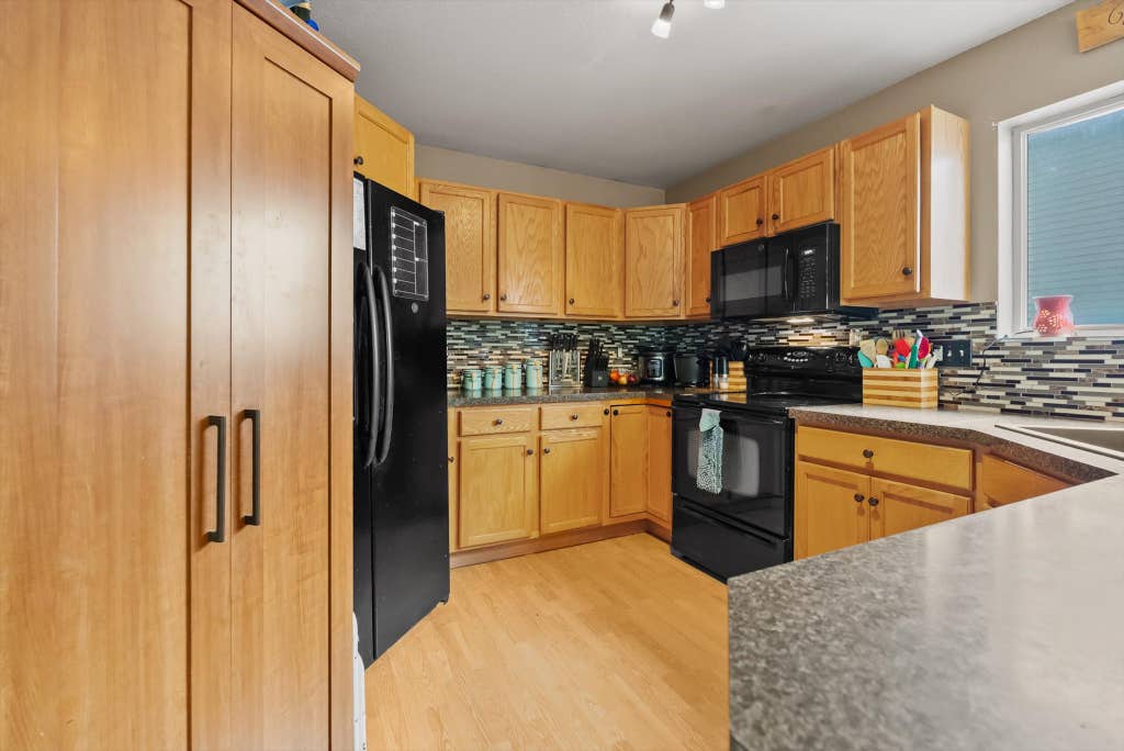 Photo of 206 Phoenix Street, Kalispell, MT 59901 (MLS # 30077149)