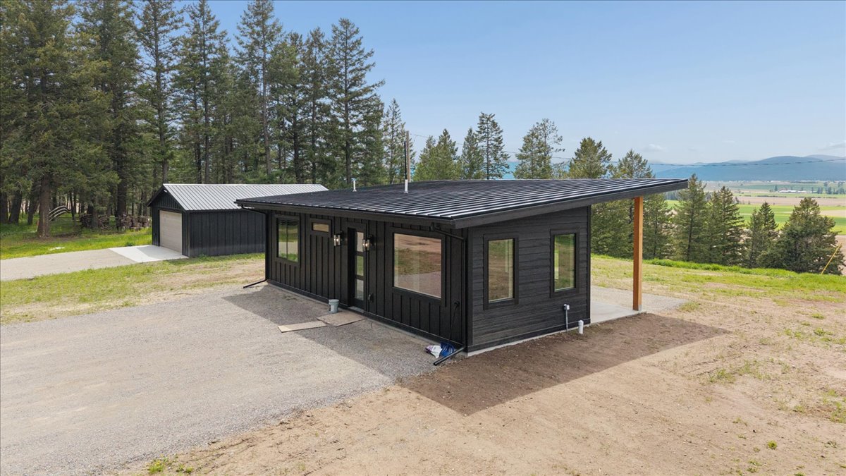 1310 Prairie View Road