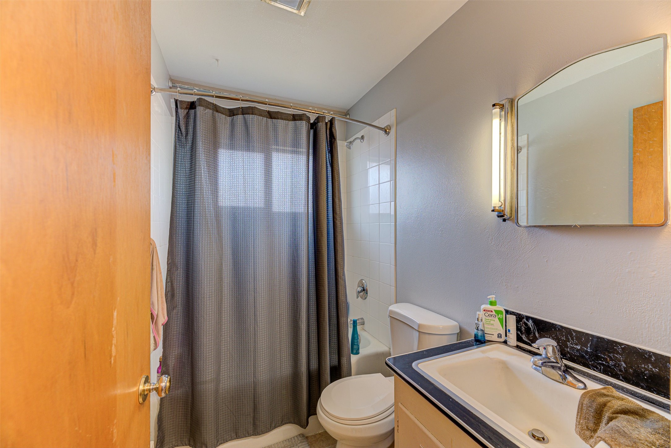 Helena, Montana 59601, United States, ,Commercial,Pending,109512