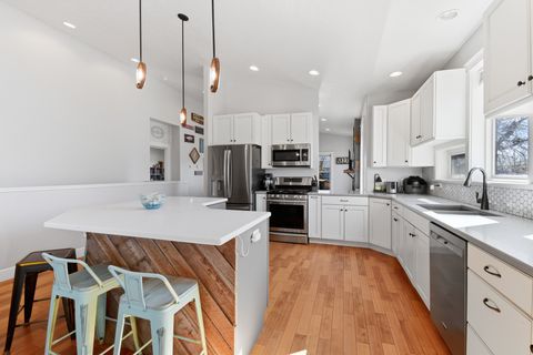 Tiny photo for 3425 6th Avenue S, Great Falls, MT 59405 (MLS # 30070262)