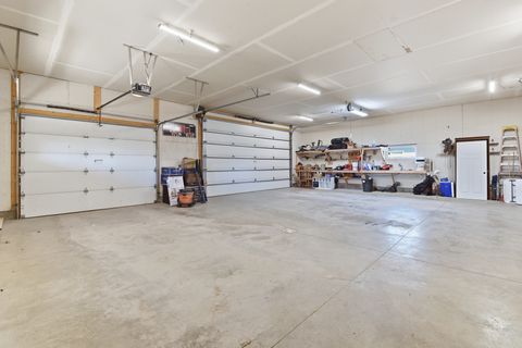 Tiny photo for 3425 6th Avenue S, Great Falls, MT 59405 (MLS # 30070262)