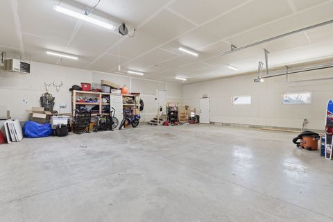 Tiny photo for 3425 6th Avenue S, Great Falls, MT 59405 (MLS # 30070262)