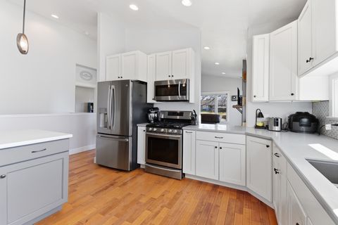 Tiny photo for 3425 6th Avenue S, Great Falls, MT 59405 (MLS # 30070262)