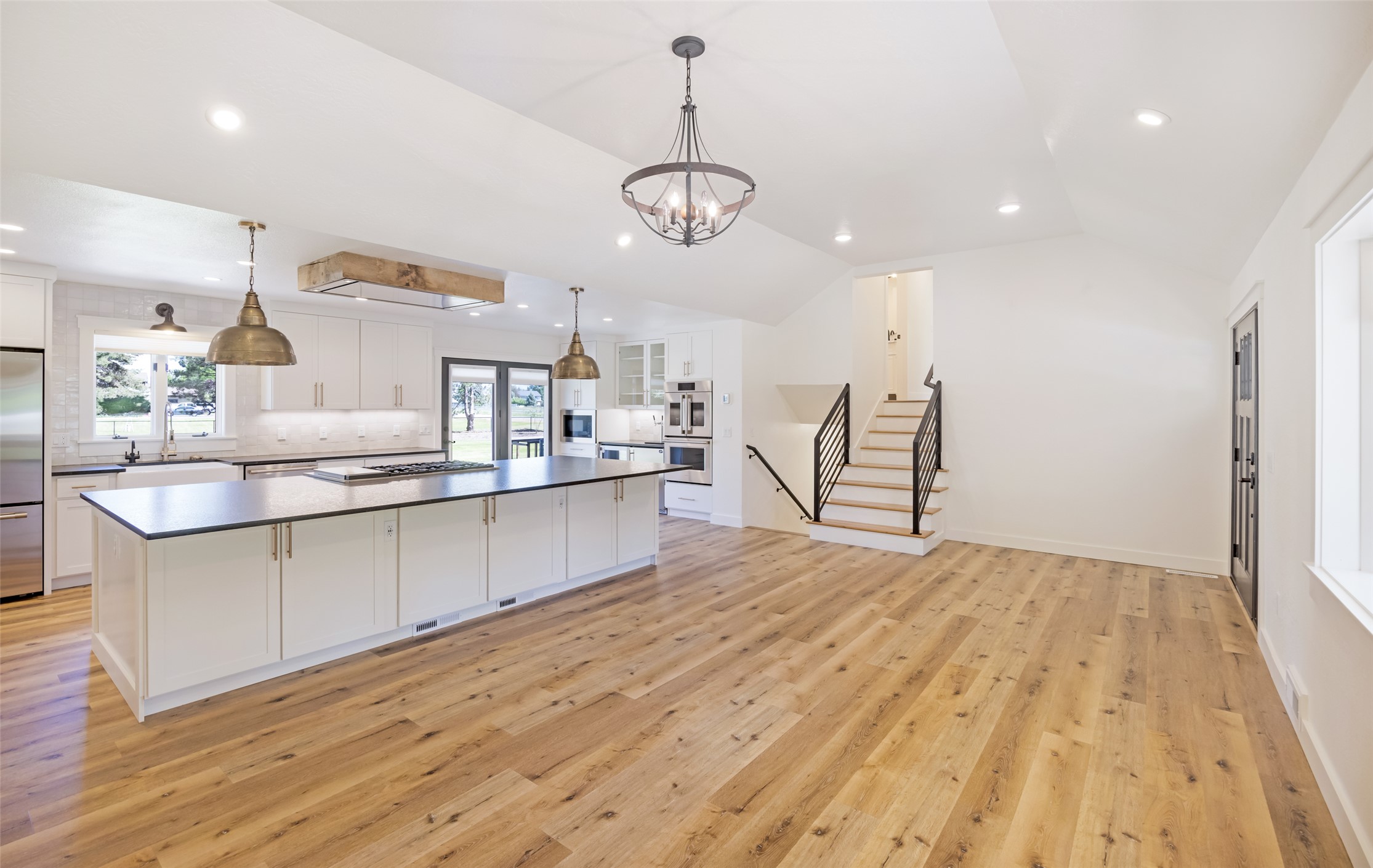 Missoula, Montana 59804, United States, 4 Bedrooms Bedrooms, ,3 BathroomsBathrooms,Residential,Active,150172