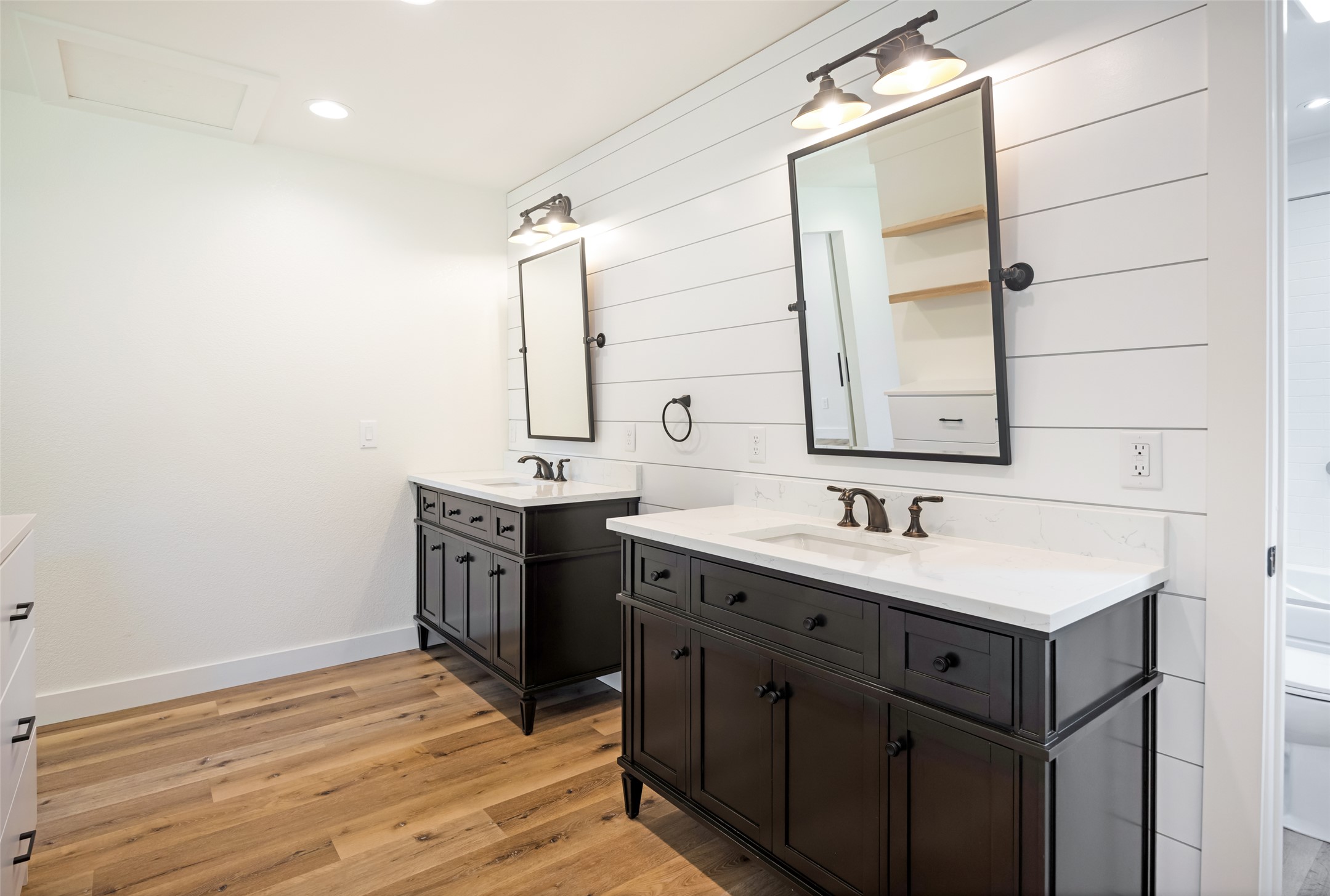 Missoula, Montana 59804, United States, 4 Bedrooms Bedrooms, ,3 BathroomsBathrooms,Residential,Active,150172