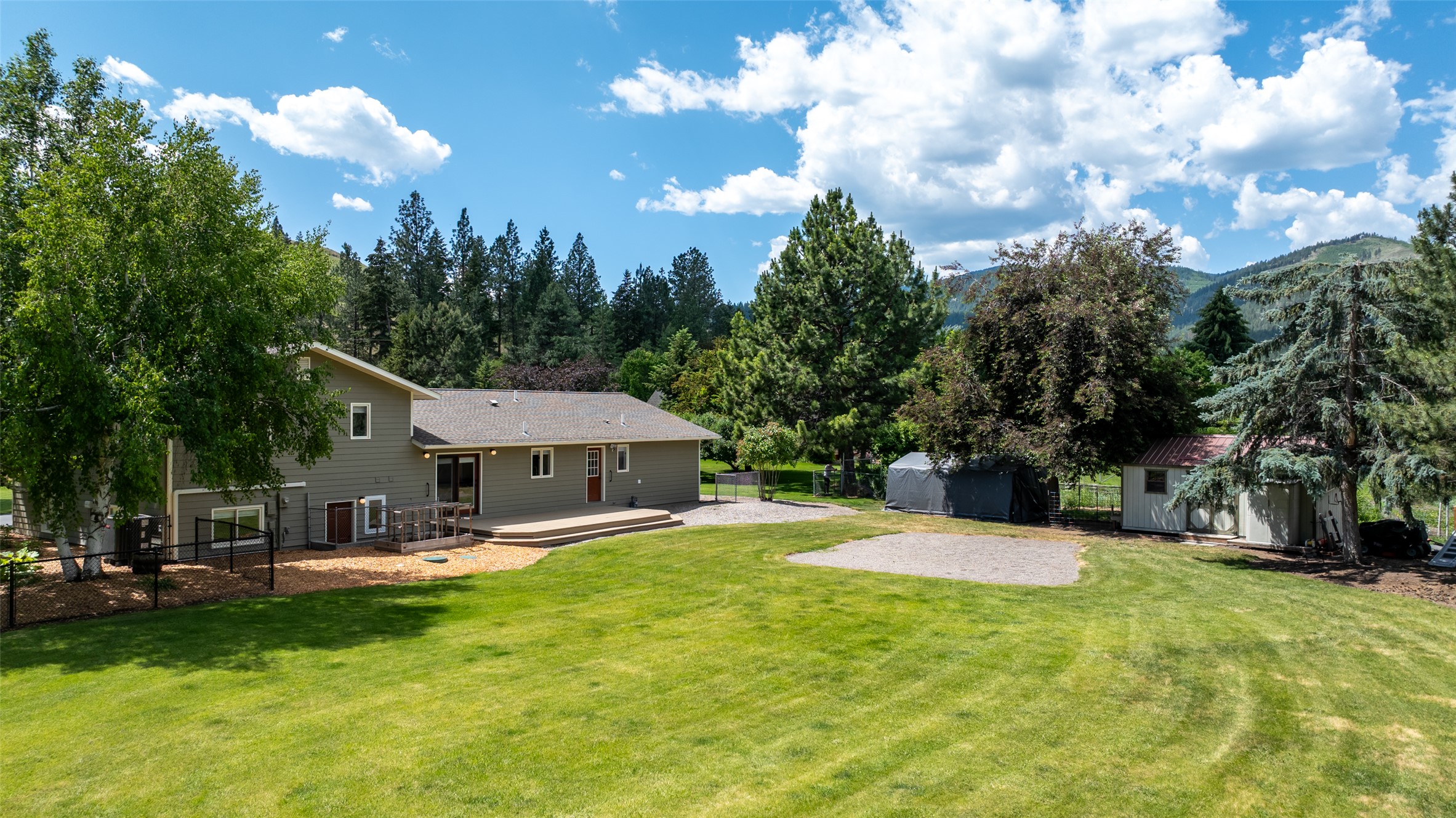 Missoula, Montana 59804, United States, 4 Bedrooms Bedrooms, ,3 BathroomsBathrooms,Residential,Active,150172