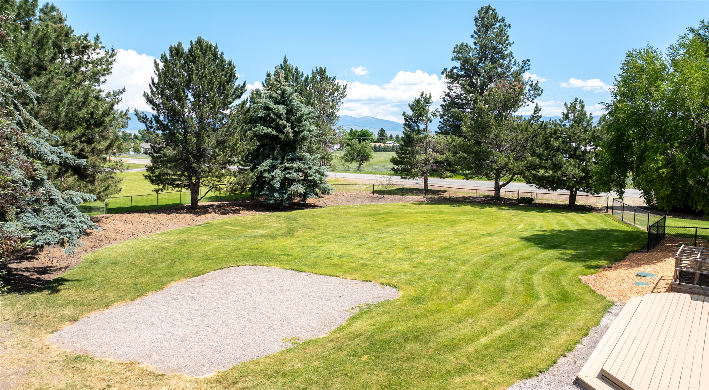 Missoula, Montana 59804, United States, 4 Bedrooms Bedrooms, ,3 BathroomsBathrooms,Residential,Active,150172