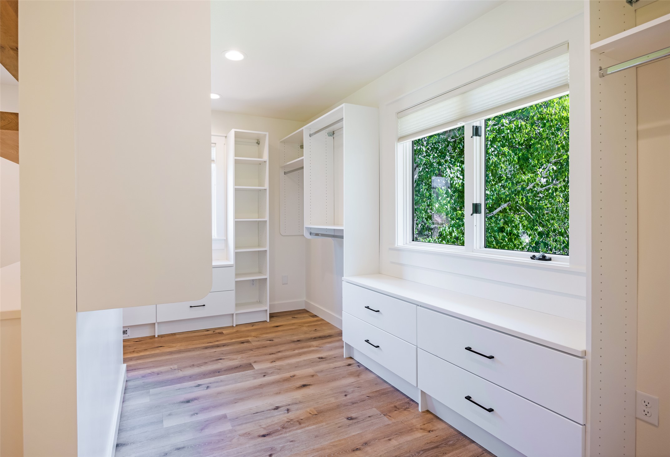 Missoula, Montana 59804, United States, 4 Bedrooms Bedrooms, ,3 BathroomsBathrooms,Residential,Active,150172