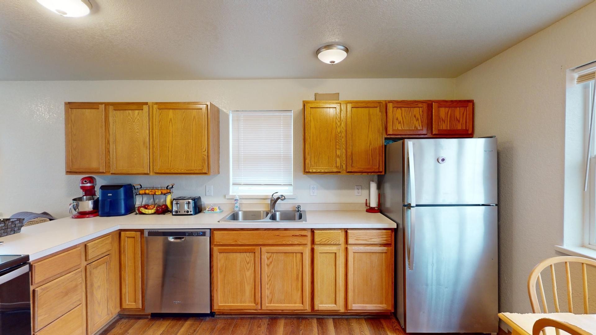 Ronan, Montana 59864, United States, 3 Bedrooms Bedrooms, ,2 BathroomsBathrooms,Residential,Pending,37027