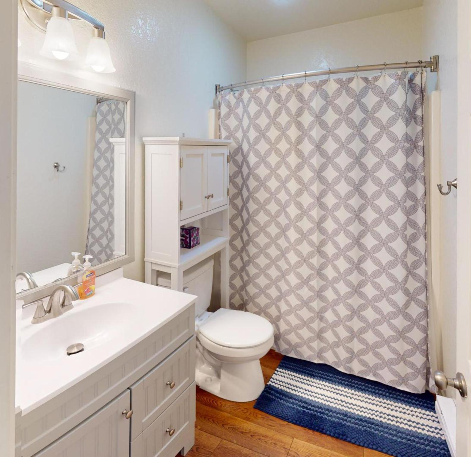 Ronan, Montana 59864, United States, 3 Bedrooms Bedrooms, ,2 BathroomsBathrooms,Residential,Pending,37027