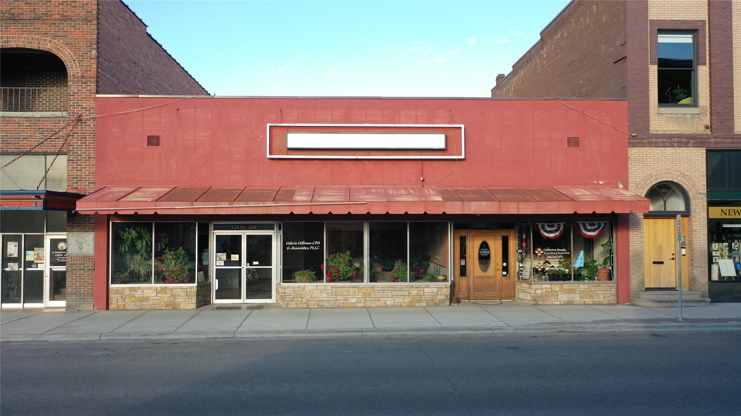 124/126 S 2nd Street