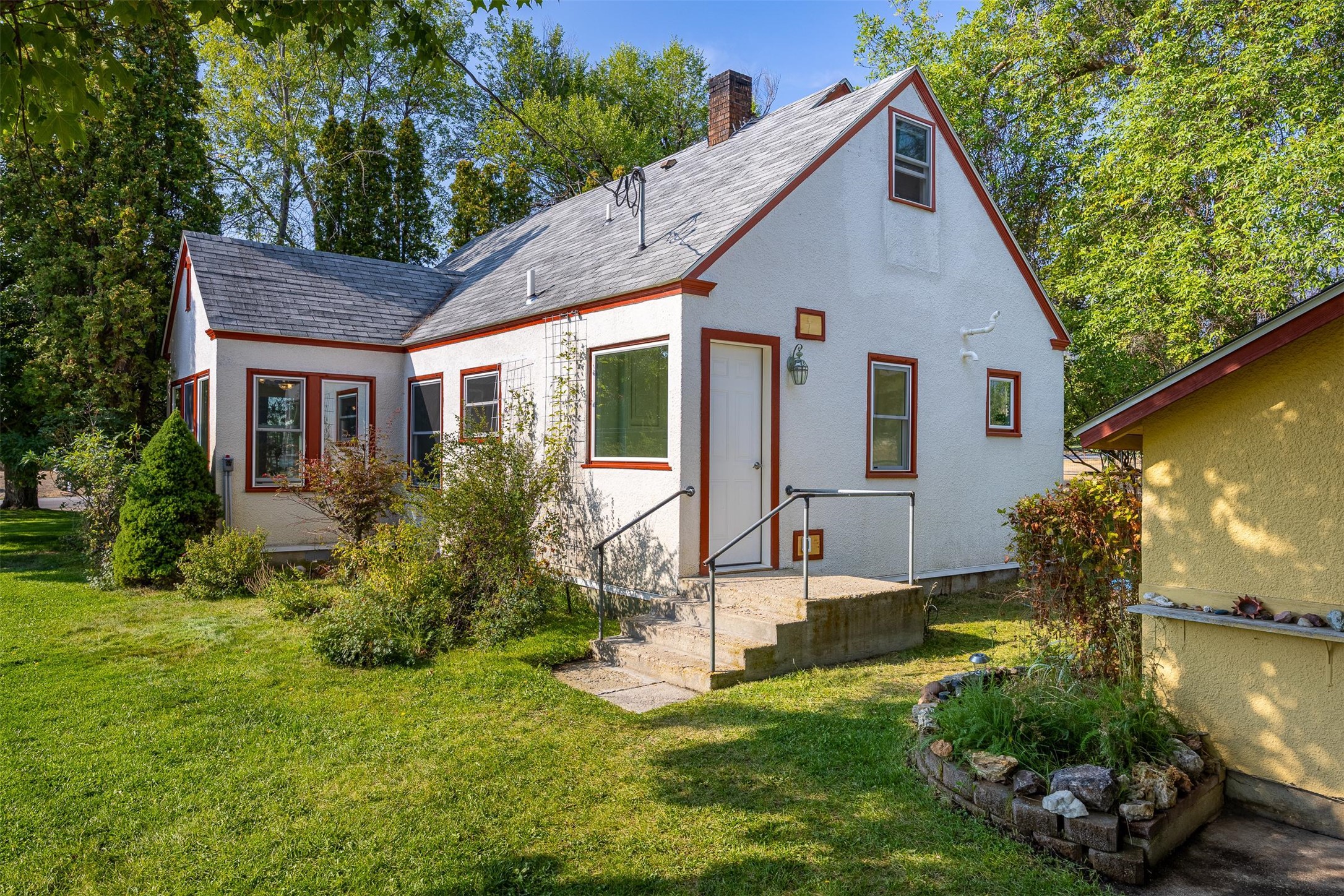 126 West Bridge Road