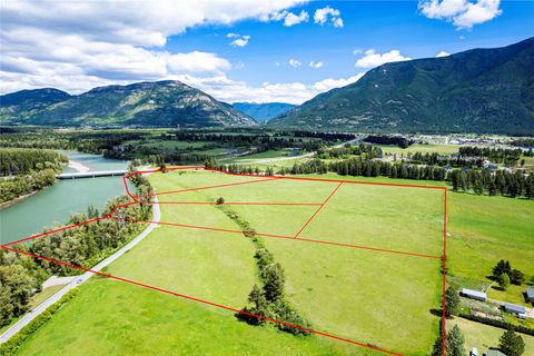 378 River Road Columbia Falls MT 59912
