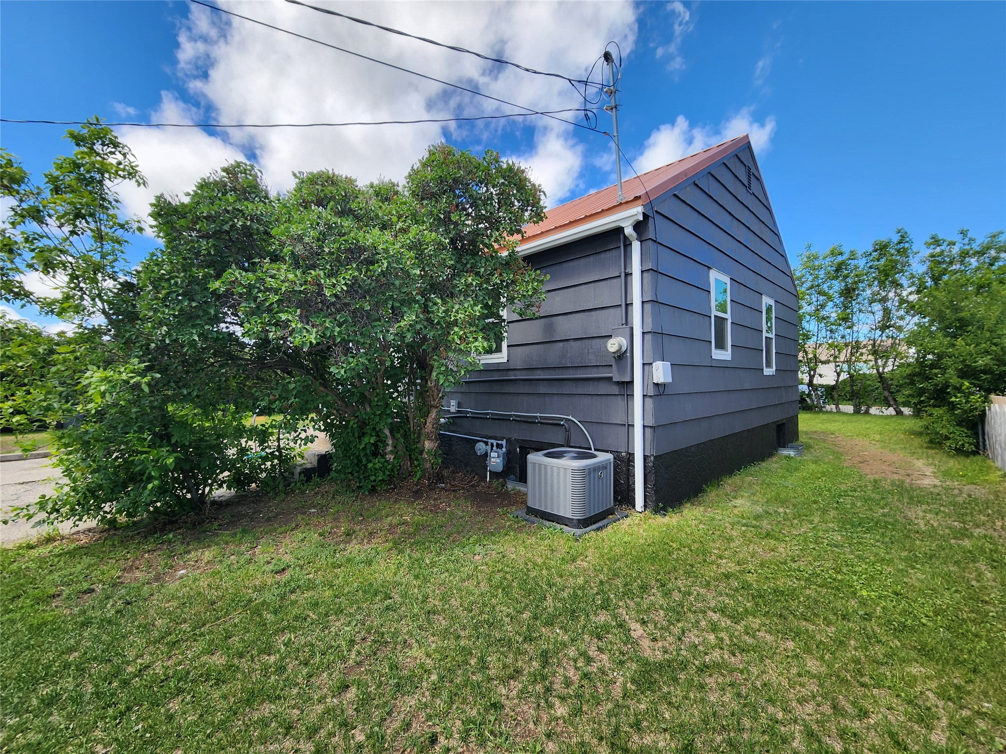 313 3rd Avenue SE