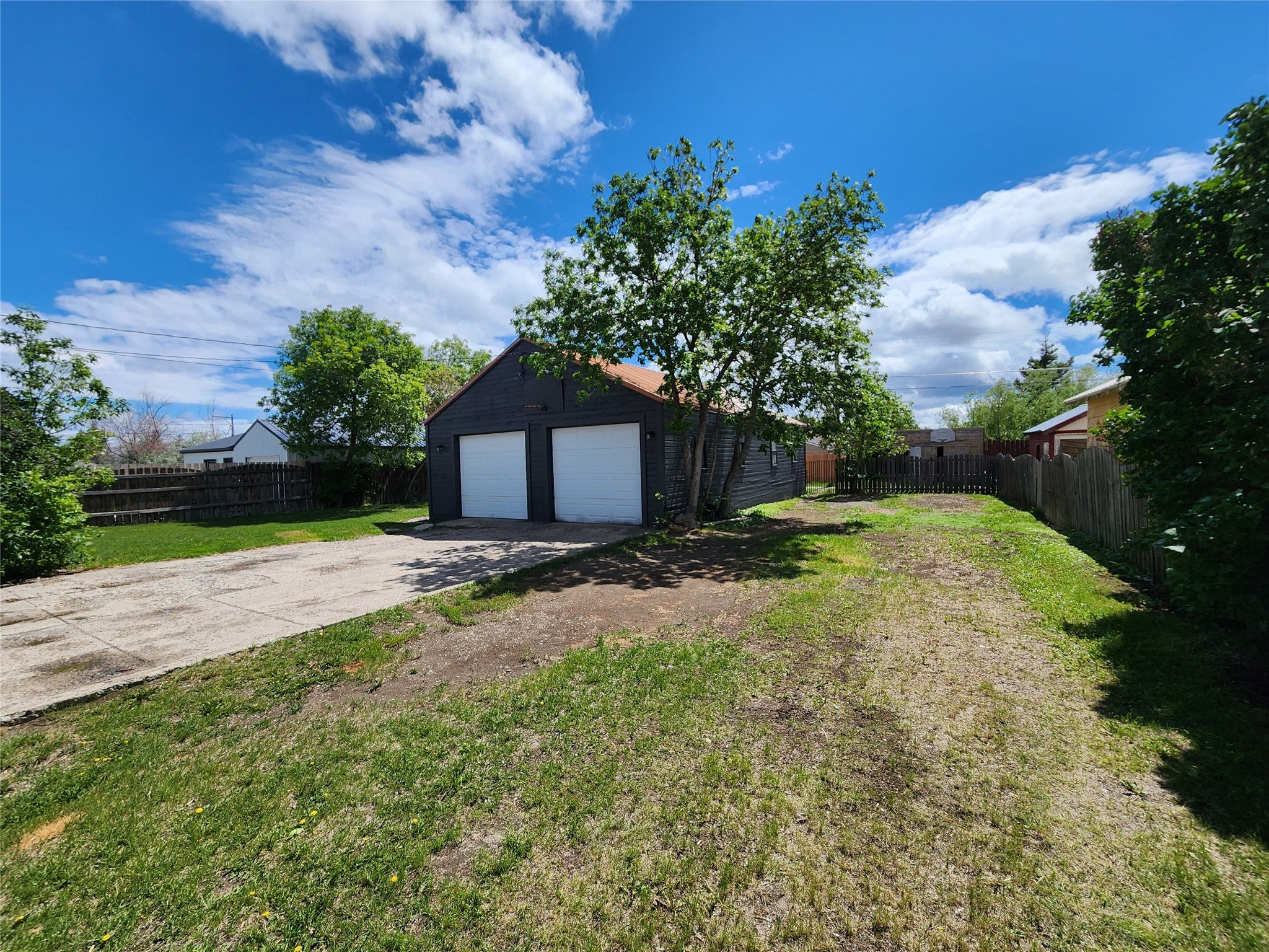 313 3rd Avenue SE