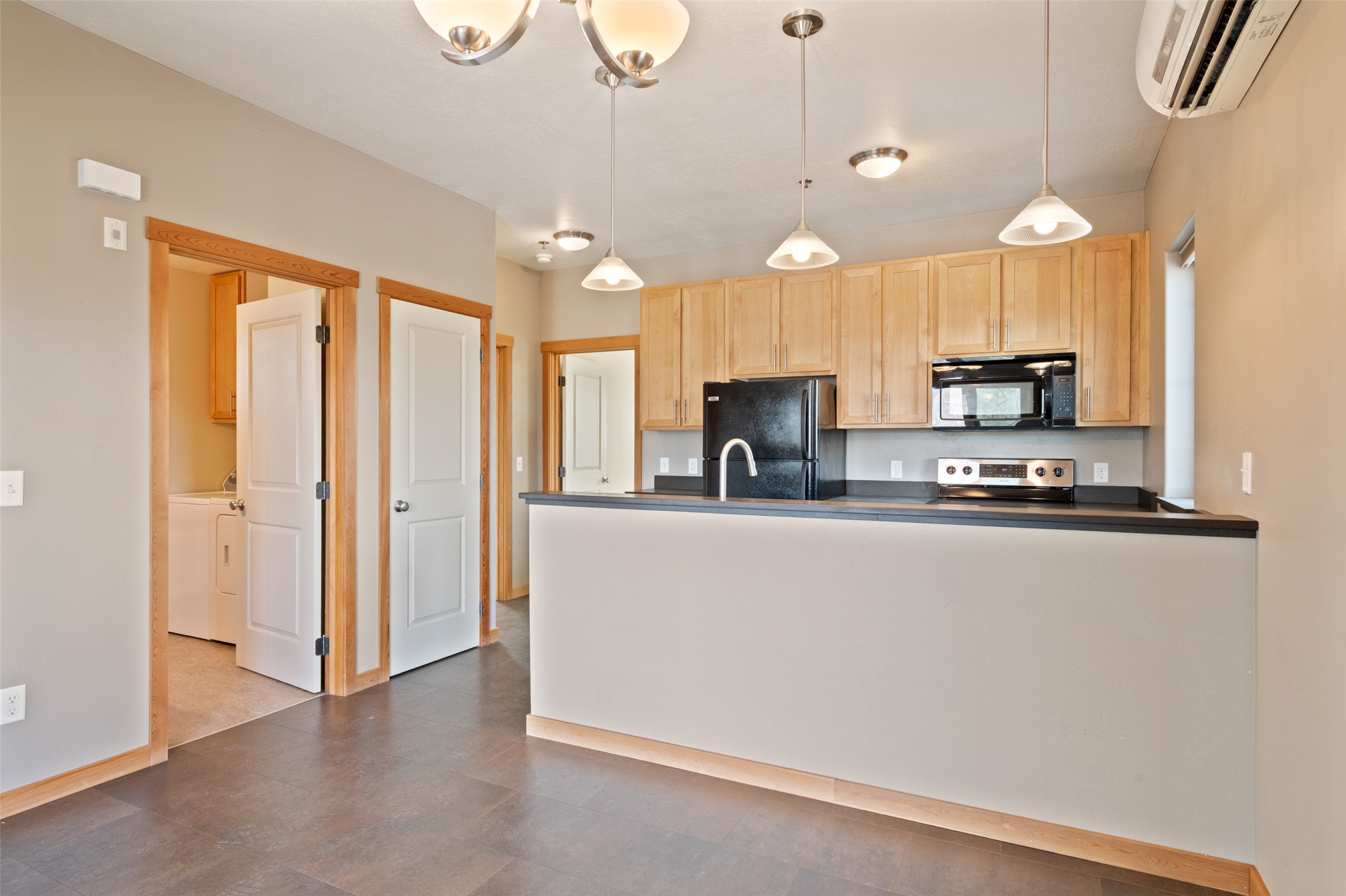 105 Inez Street 10