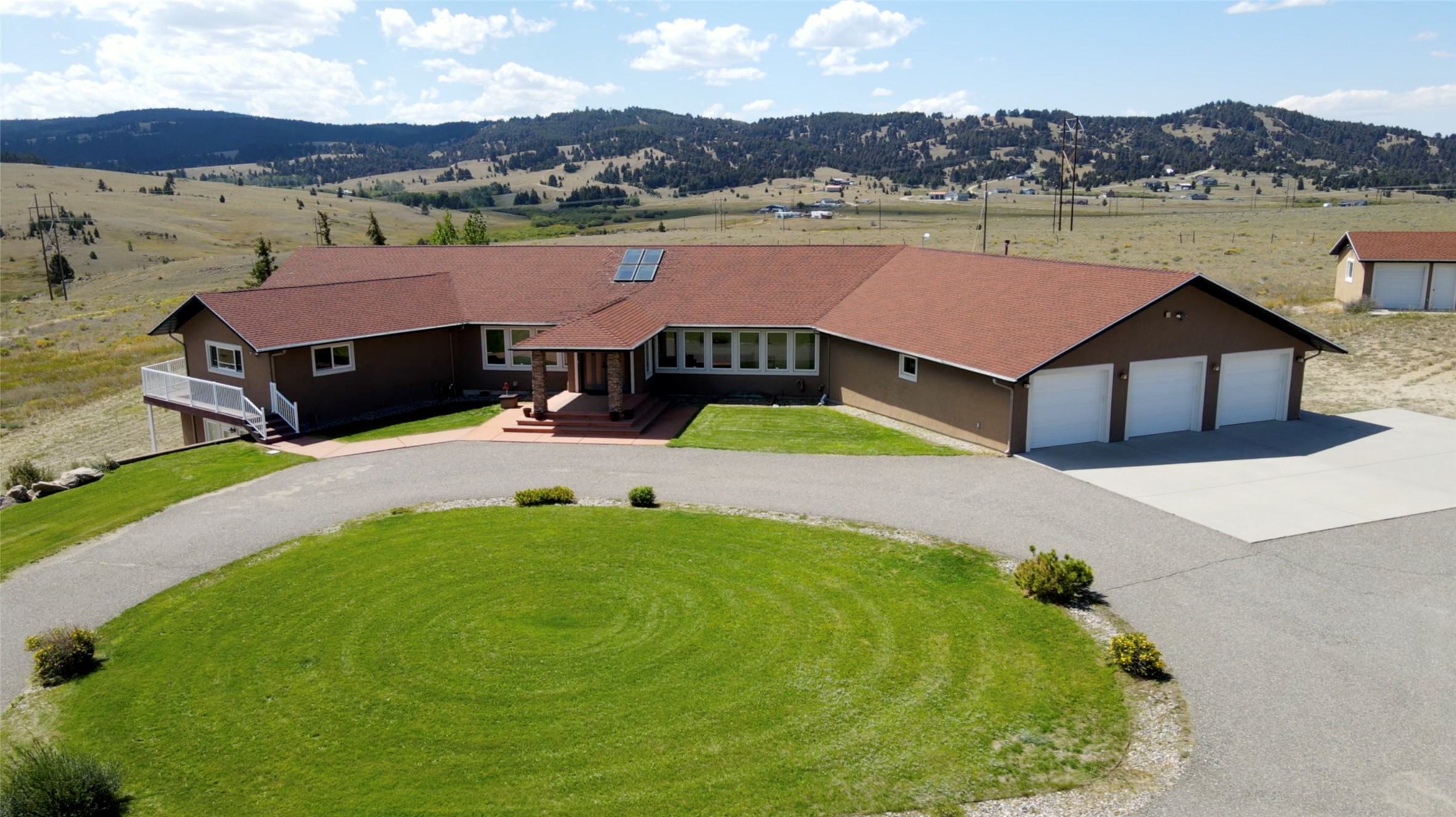 1424 Beef Trail Road