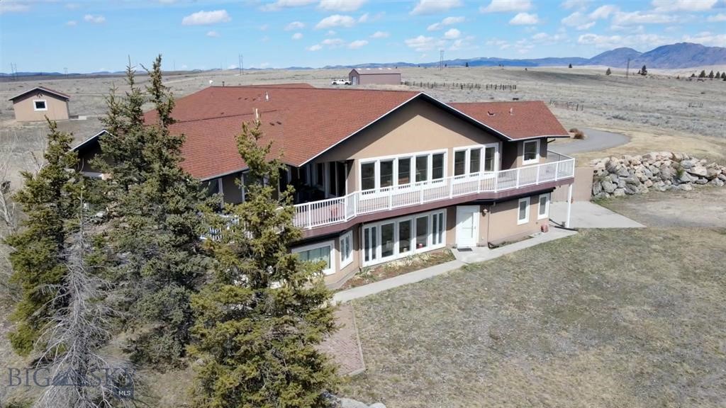1424 Beef Trail Road