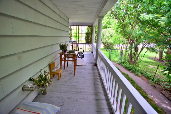 611 S 4th Street W