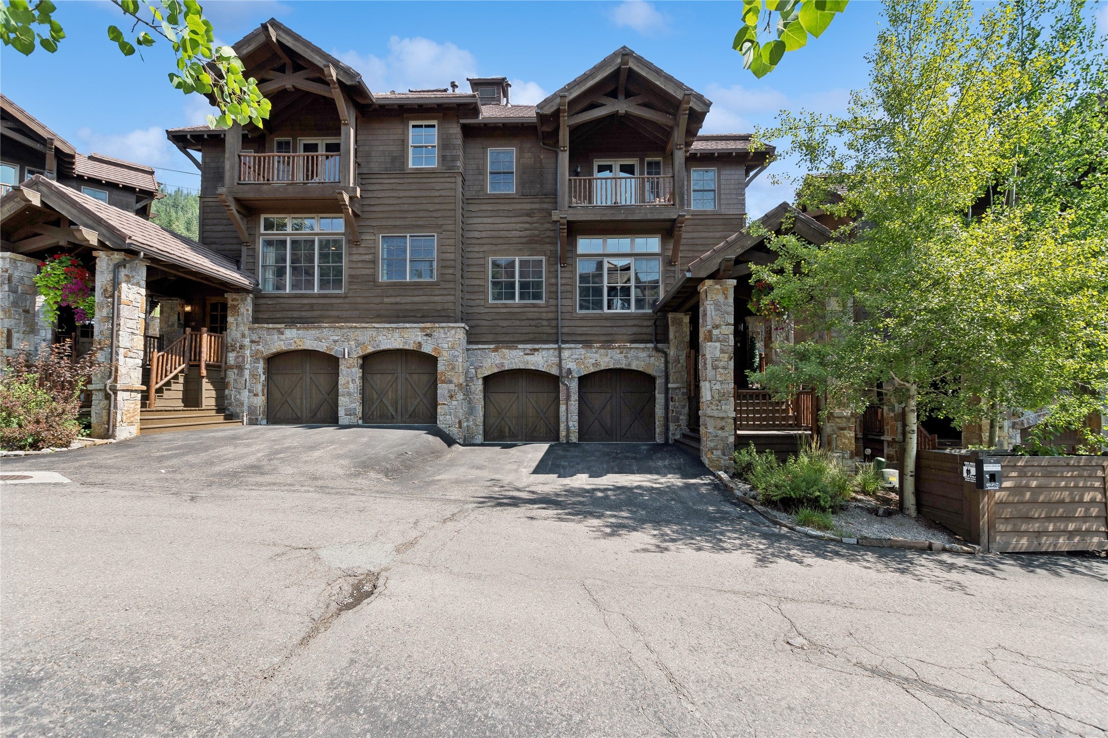 117 Slopeside Drive 8