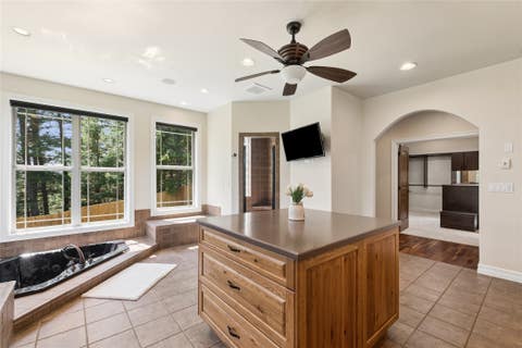 Tiny photo for 1173 Kienas Road N, Kalispell, MT 59901 (MLS # 30070933)