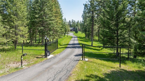 Tiny photo for 1173 Kienas Road N, Kalispell, MT 59901 (MLS # 30070933)