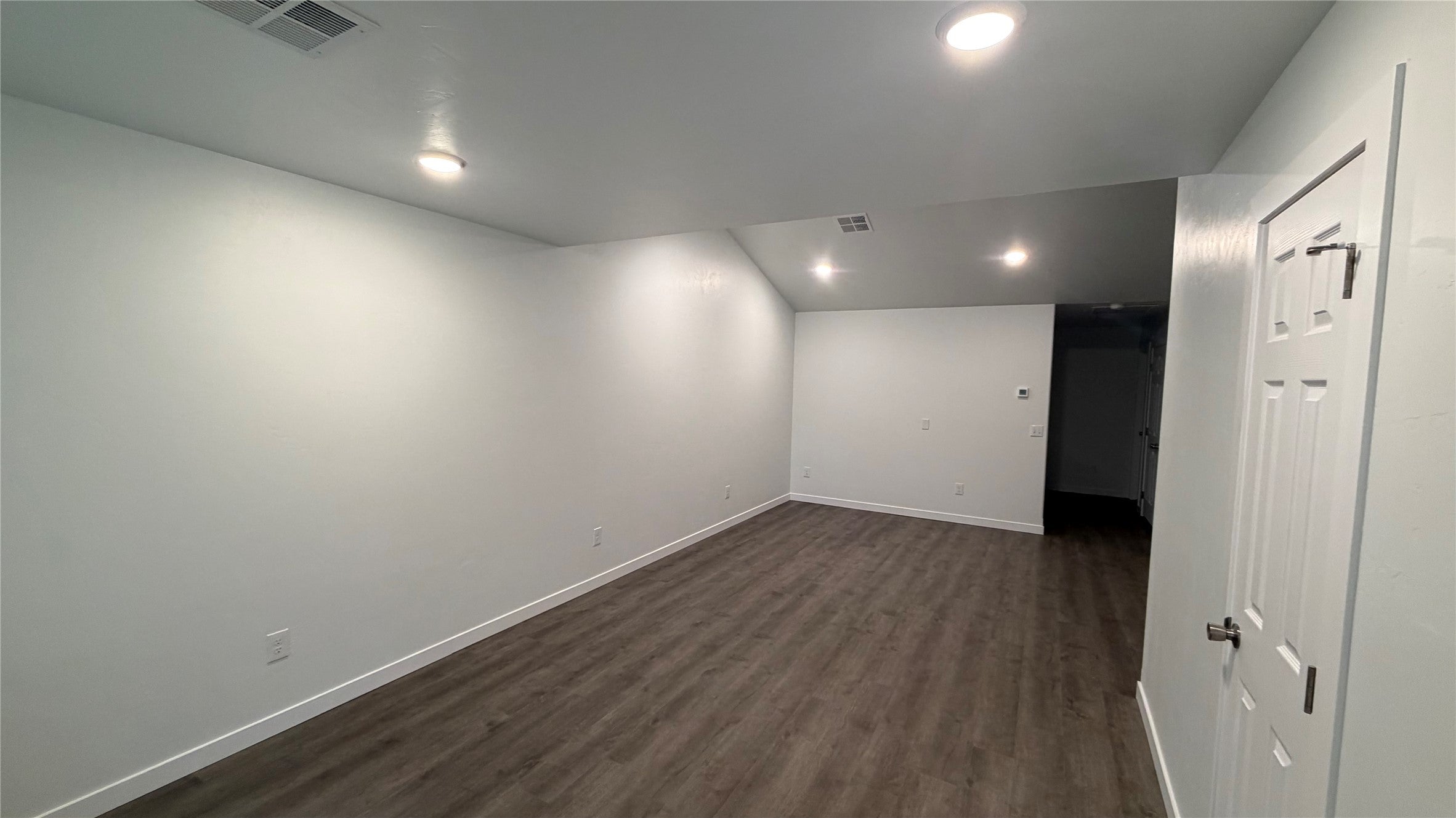 223 E Commerce Way 18