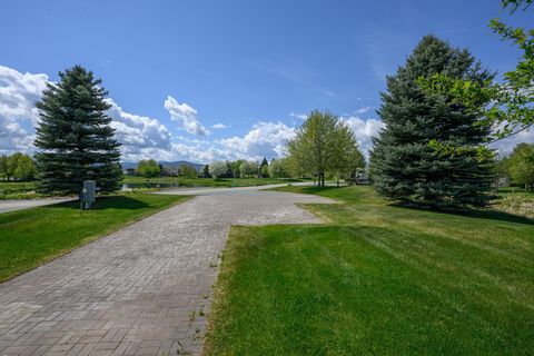 Tiny photo for 446 Kingfisher Loop, Eureka, MT 59917 (MLS # 30067853)