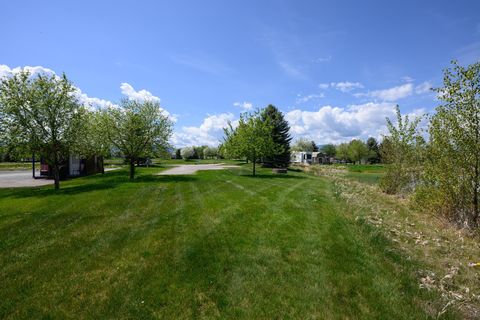 Tiny photo for 446 Kingfisher Loop, Eureka, MT 59917 (MLS # 30067853)