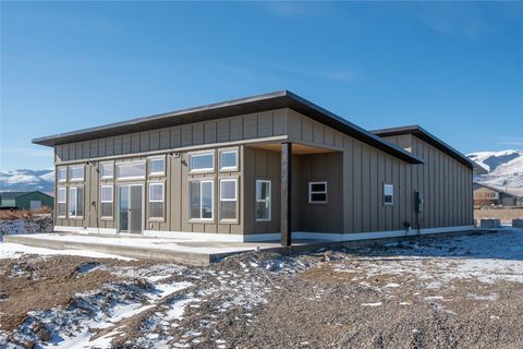 19 Berry Lane A and C Townsend MT 59644