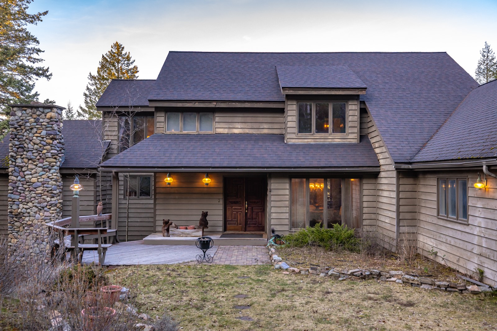 1750 Cliffview Lane