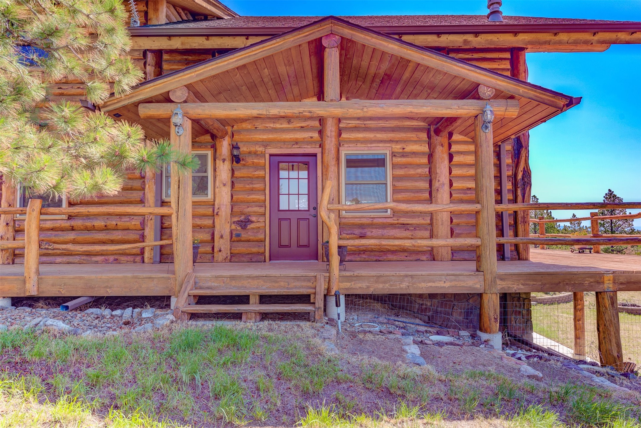 Helena, Montana 59602, United States, 4 Bedrooms Bedrooms, ,3 BathroomsBathrooms,Residential,Pending,51255