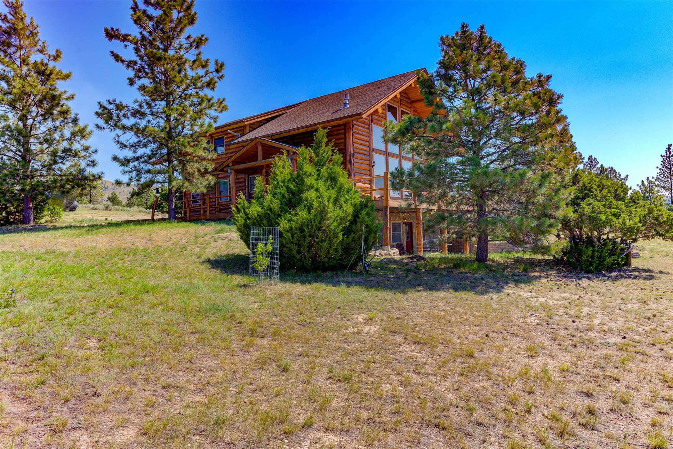 Helena, Montana 59602, United States, 4 Bedrooms Bedrooms, ,3 BathroomsBathrooms,Residential,Pending,51255